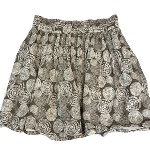 Banana republic cotton lined casual skirt. Sweet summer print in brown and white